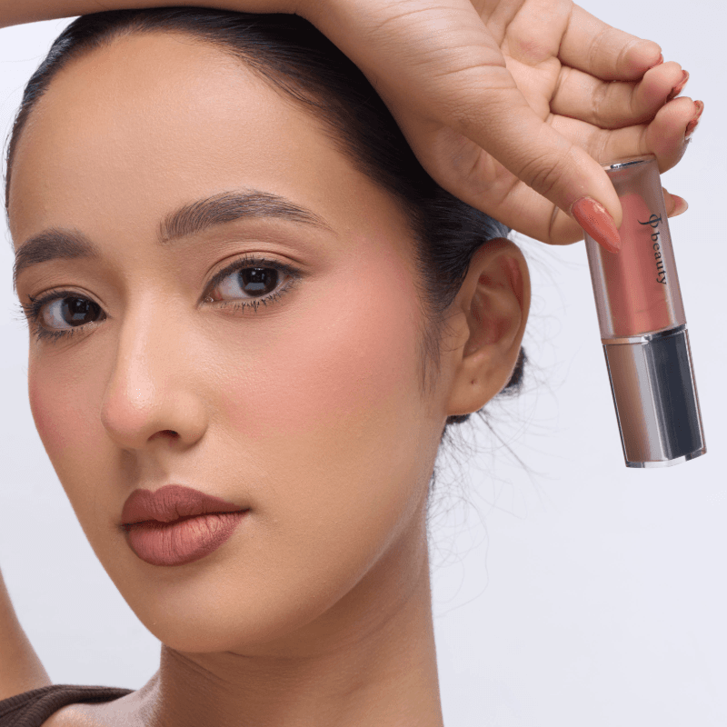 jo. beauty customer look